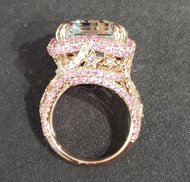 Aquamarine estate ring, pink sapphire halo